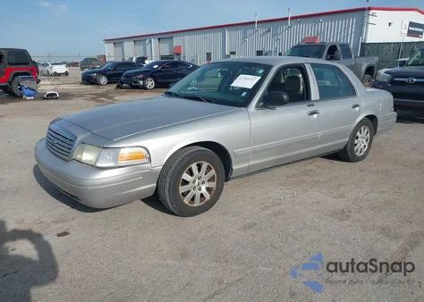 2006 Ford Crown Victoria Lx/Lx Sport z USA, uszkodzony, nr VIN 2FAFP74W86X107486